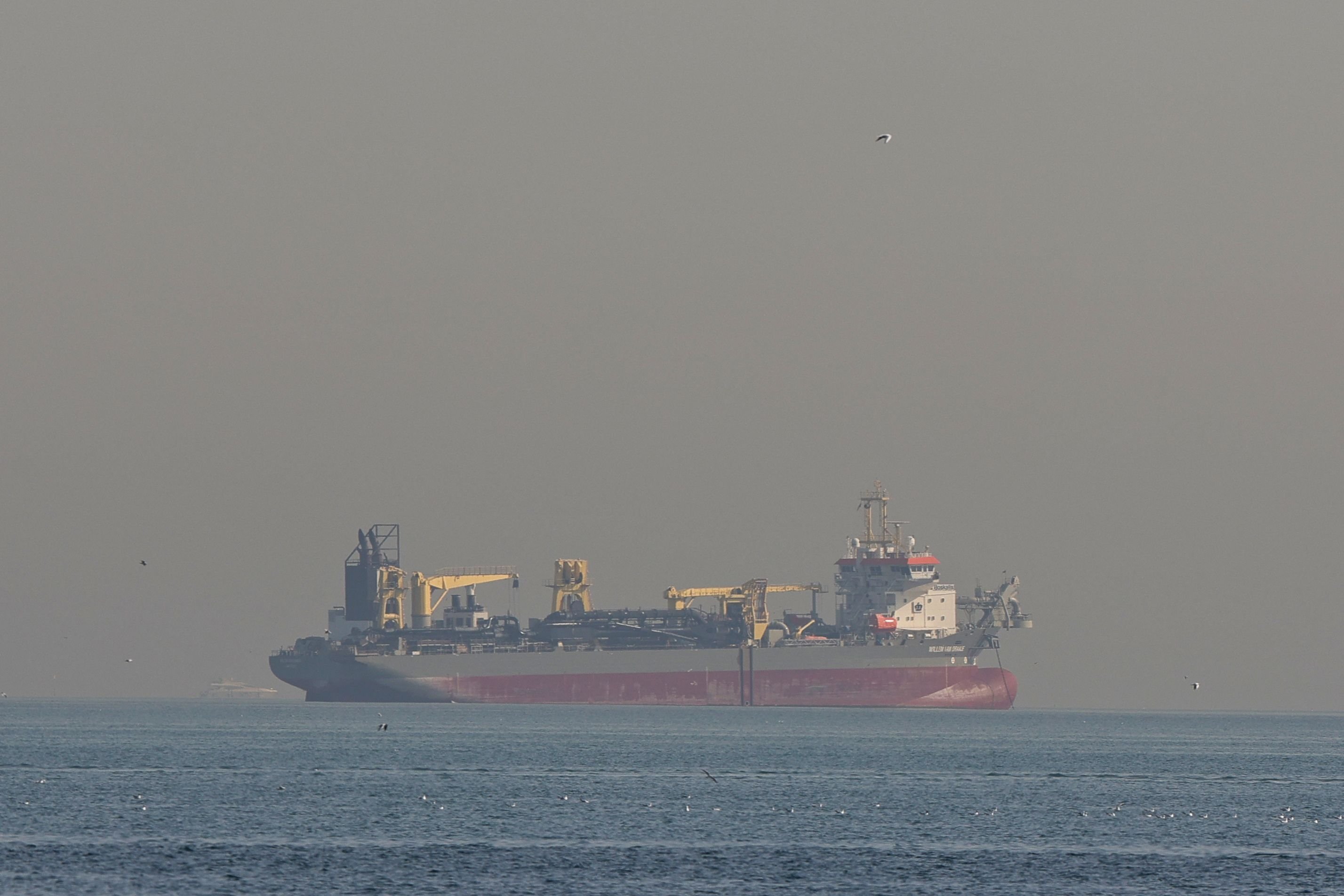 Oil jumps 9% as Iran conflict disrupts supply flows