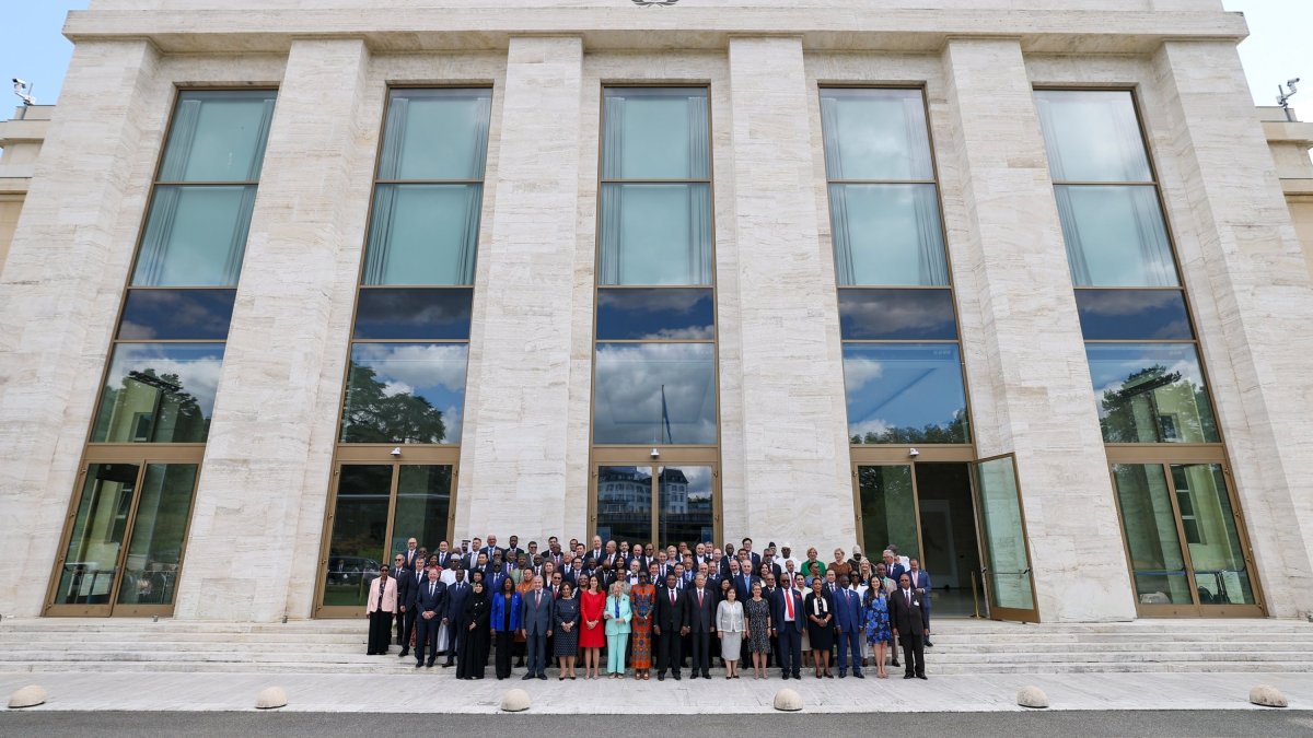 Parliament speakers pose for a family photo at the Sixth World Conference of Speakers of Parliament, Geneva, Switzerland, July 30, 2025. (AA Photo)