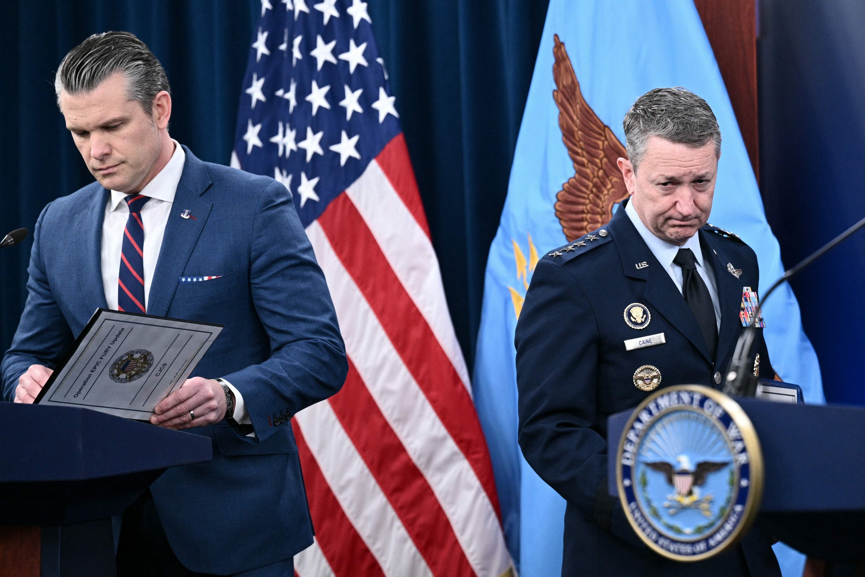 U.S. Secretary of War Pete Hegseth (L) and the chairman of the Joint Chiefs of Staff, Gen. Dan Caine, arrive for a press conference on U.S. military action in Iran at the Pentagon, Washington, U.S., March 2, 2026. (AFP Photo)