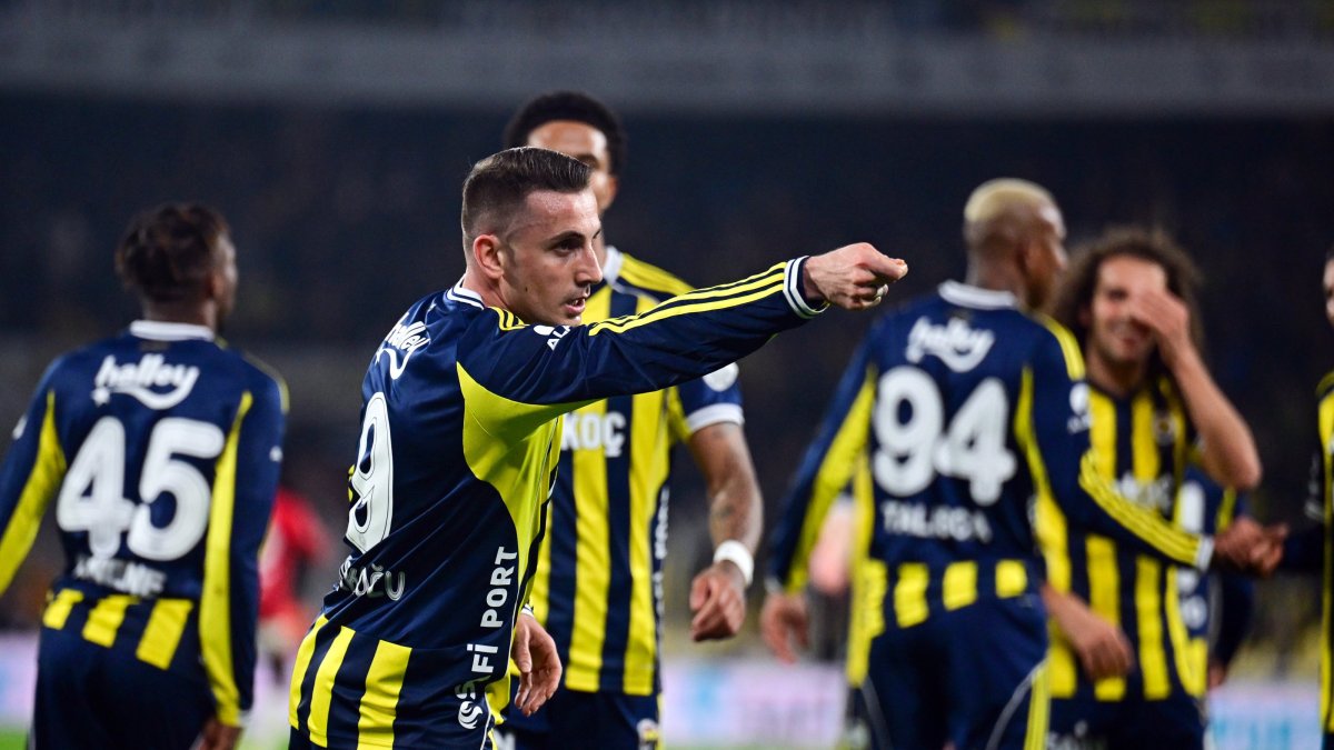 Fenerbahçe's Kerem Aktürkoğlu celebrates after scoring during the Süper Lig match against Gençlerbirliği at Chobani Stadium, Istanbul, Türkiye, Feb. 9, 2026. (AA Photo)
