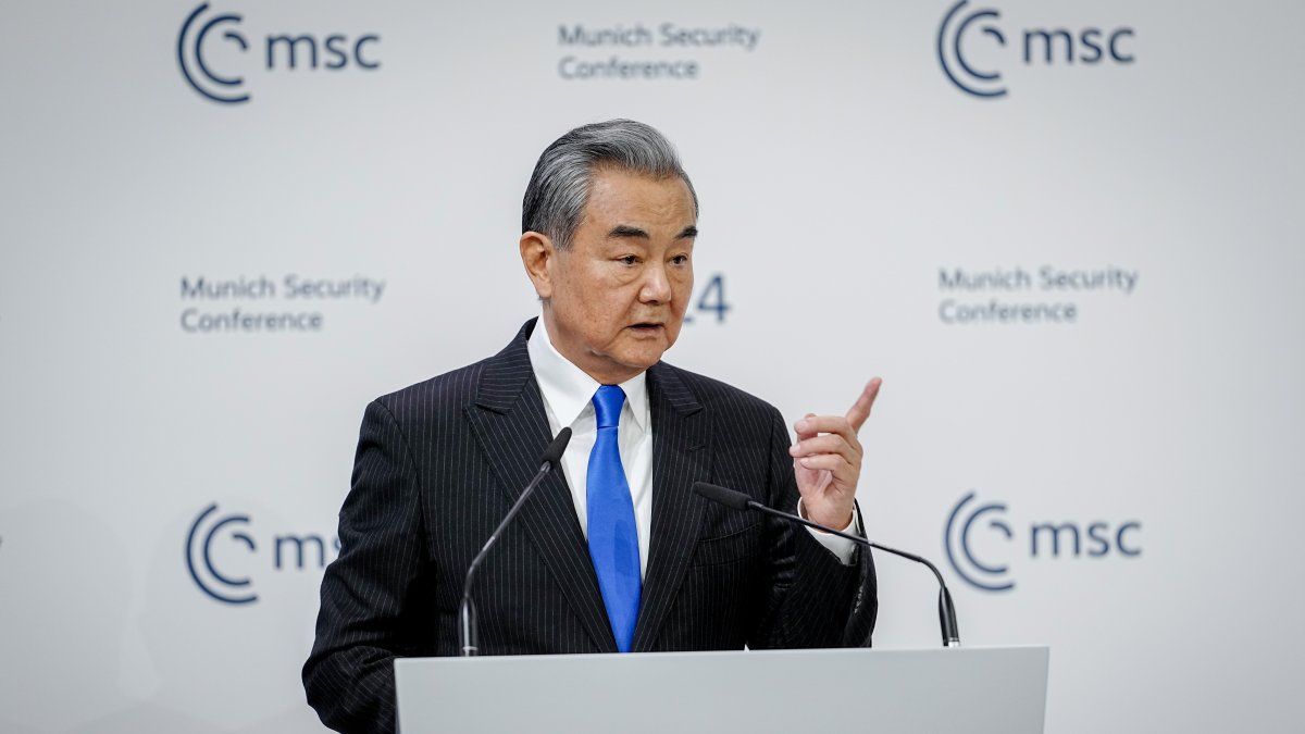 China firmly opposes Israeli strikes on Iran, urges halt to attacks