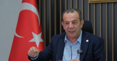 Republican People's Party's (CHP) Bolu Mayor Tanju Özcan speaks to reporters in his office at the municipal building, northern Bolu province, Türkiye, March 24, 2025. (DHA File Photo)