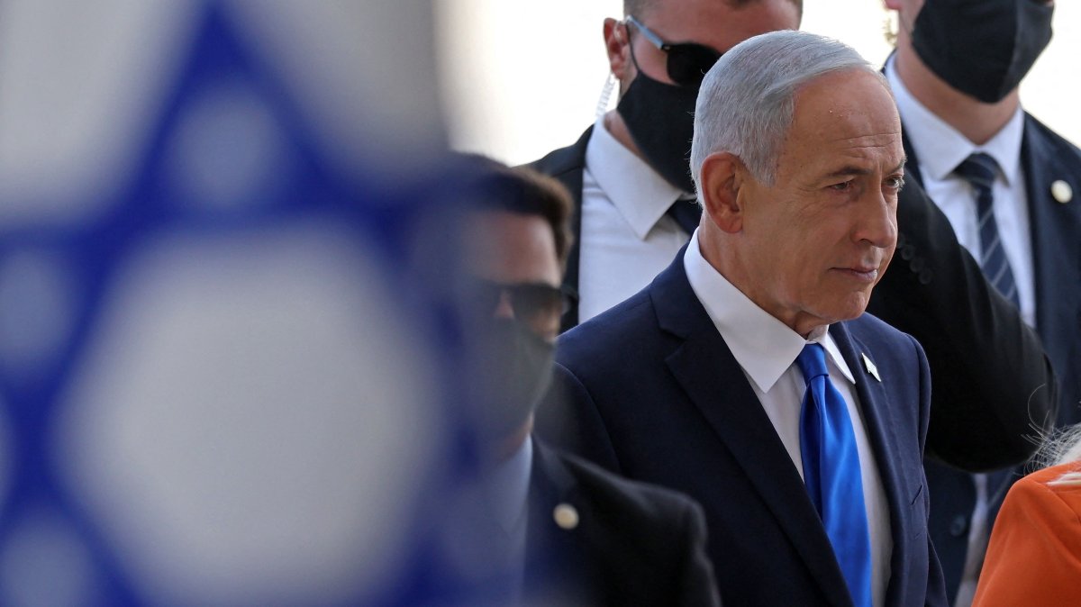 Israeli Prime Minister Benjamin Netanyahu arrives to receive his Indian counterpart, Narendra Modi, at Ben Gurion Airport, near Tel Aviv, Israel, Feb. 25, 2026. (AFP Photo)
