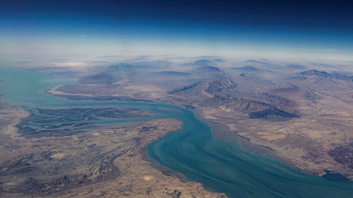An aerial view of the island of Qeshm, separated from the Iranian mainland by the Clarence Strait, in the Strait of Hormuz, Dec. 10, 2023. (Reuters Photo)