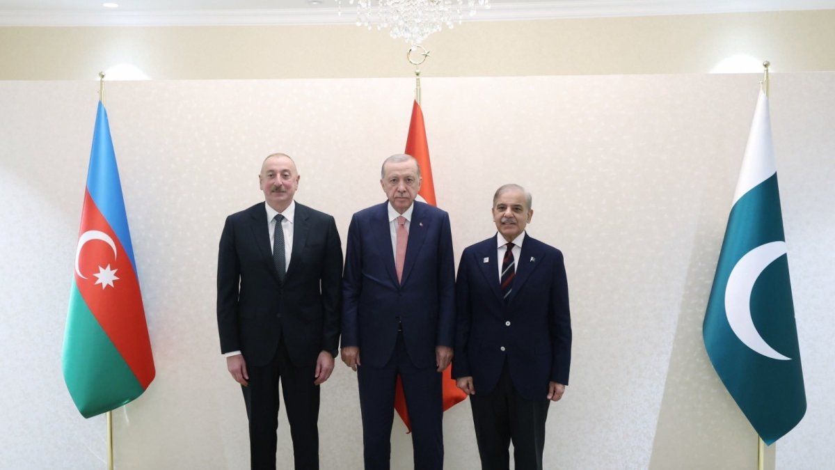 Pakistan voices strong solidarity with Türkiye, Azerbaijan after attacks