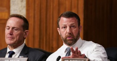 U.S. Senator Markwayne Mullin, Republican from Oklahoma, questions Pete Hegseth, during Hegseth's confirmation hearing before the Senate Armed Services Committee on Capitol Hill, Jan. 14, 2025. (AFP Photo)