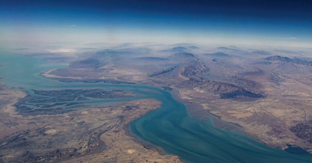 An aerial view of the island of Qeshm, separated from the Iranian mainland by the Clarence Strait, in the Strait of Hormuz, Dec. 10, 2023. (Reuters Photo)