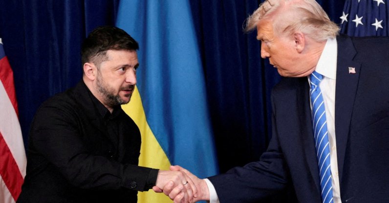 U.S. President Donald Trump (R) and Ukrainian President Volodymyr Zelenskyy shake hands during a press conference after their lunch meeting, Palm Beach, Florida, U.S., Dec. 28, 2025. (Reuters Photo)
