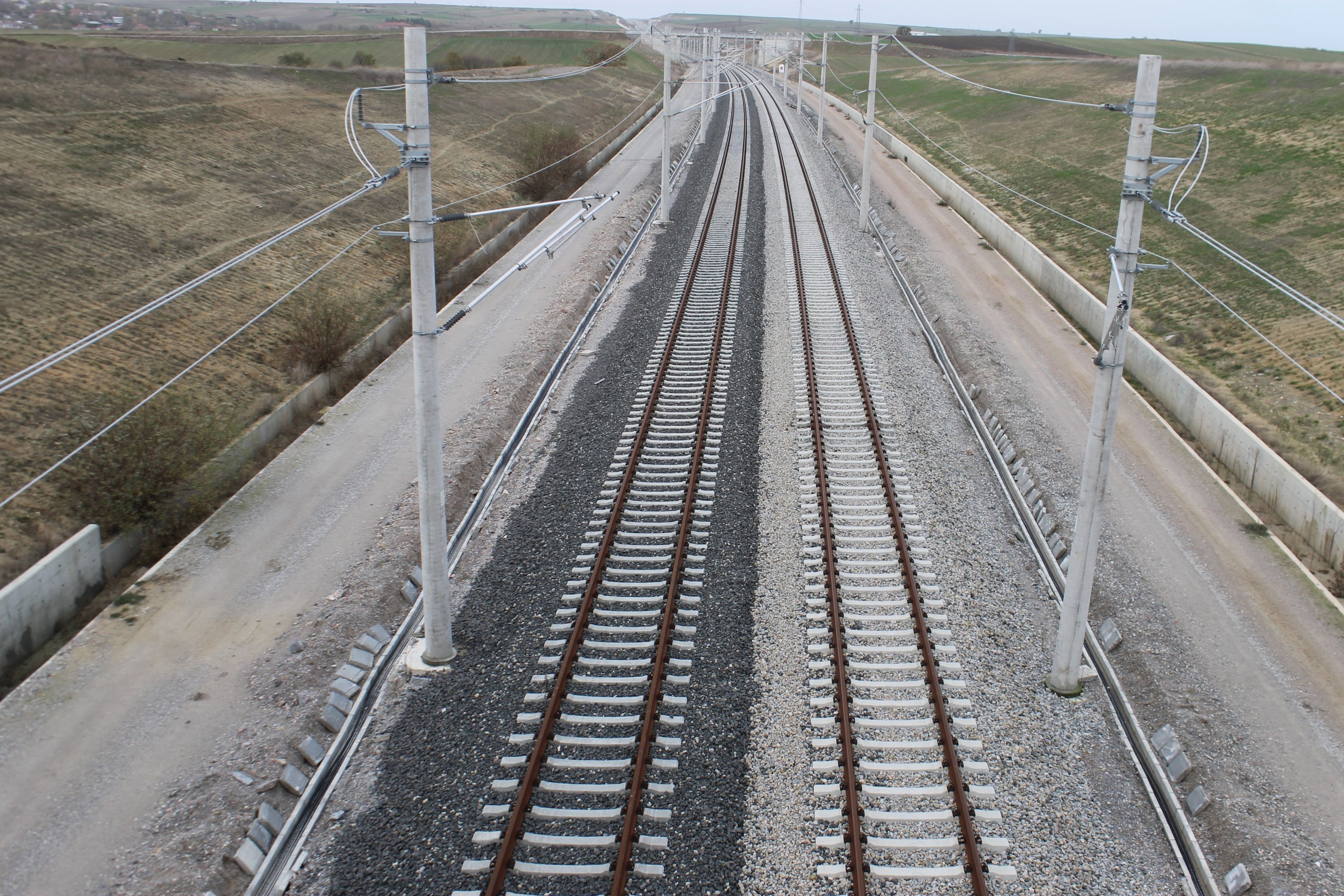 Türkiye-centered corridor gains edge as Mideast conflict strains sea routes