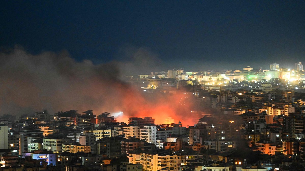 Fire rises from the site of an Israeli airstrike in the southern suburbs of Beirut, Lebanon, March 6, 2026. (AFP Photo)