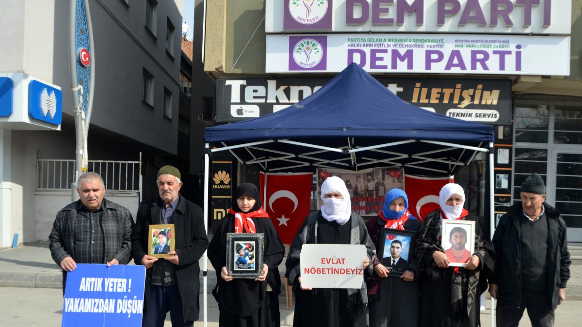 Parents of the youth brainwashed to join the PKK stage a protest, Muş, eastern Türkiye, March 4, 2026. (AA Photo)