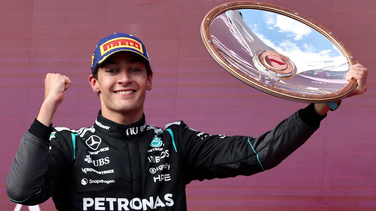 Mercedes' George Russell celebrates winning the Australian GP, Melbourne, Australia, March 8, 2026. (Reuters Photo)