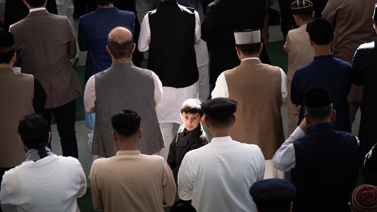 Study finds 50% of UK media coverage of Muslims shows bias