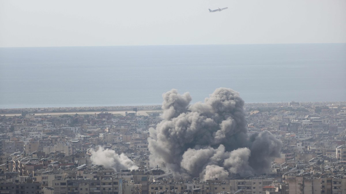 HRW finds proof Israel used banned white phosphorus in S. Lebanon