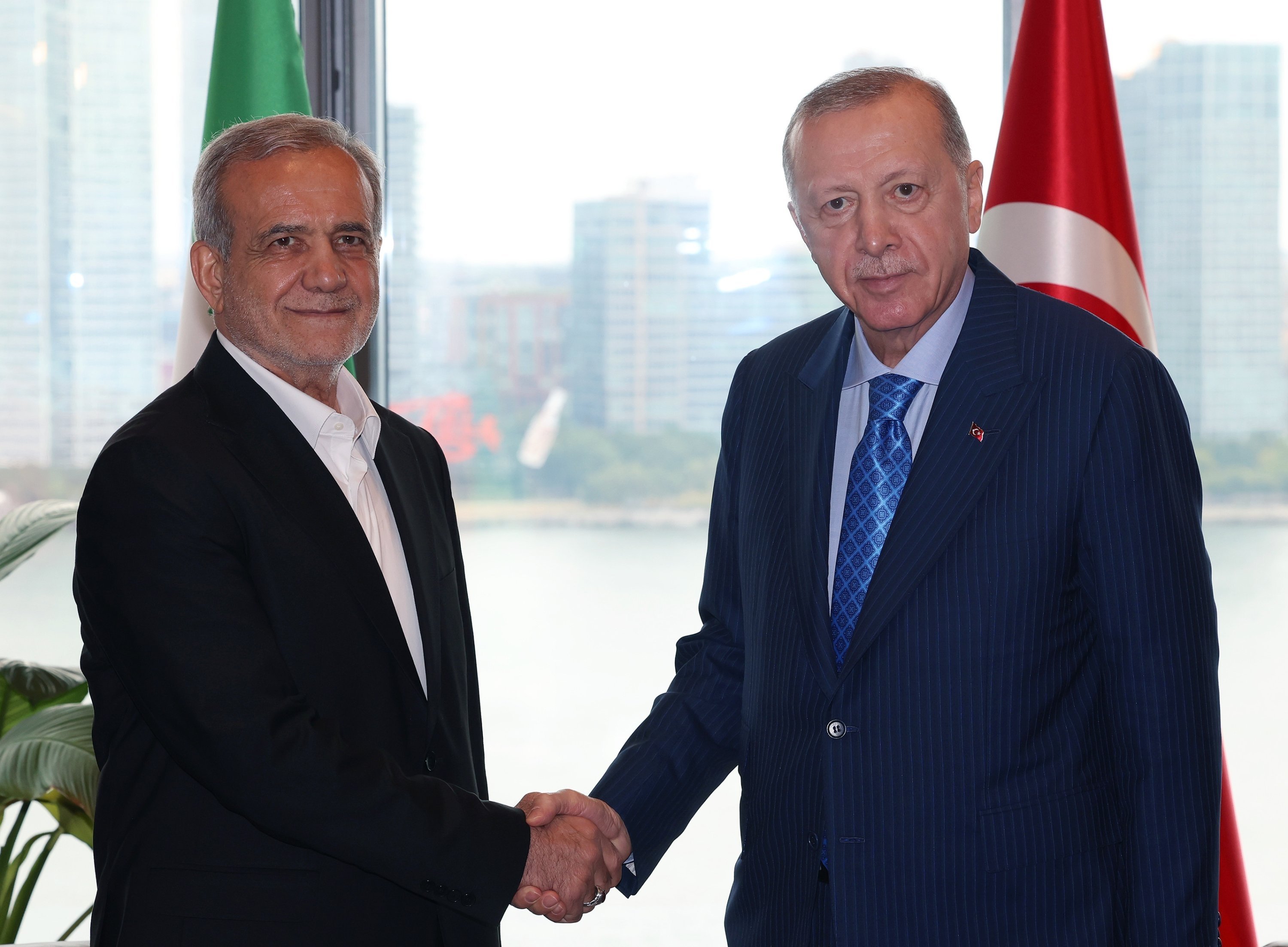 Turkish leaders hold flurry of calls amid growing Mideast tensions