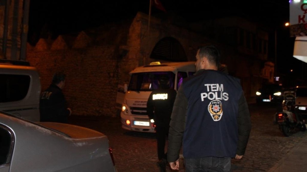 Türkiye arrests woman posing as NATO official over alleged fraud scheme - Daily Sabah by Daily Sabah