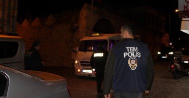 A police officer is seen during a narcotics operation in the Kozan district of Adana province, southeastern Türkiye, Nov. 21, 2023. (DHA File Photo)