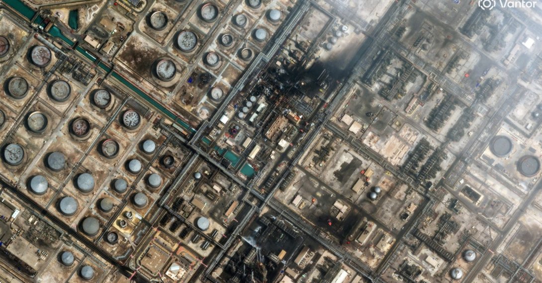 A satellite image shows efforts to control a fire as smoke rises in the Ras Tanura oil refinery in Saudi Arabia after a drone attack, amid the U.S.-Israel conflict with Iran, Ras Tanura, Saudi Arabia, March 2, 2026. (Reuters Photo)