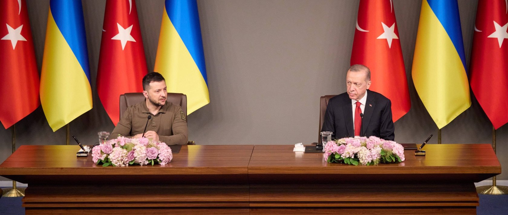 President Recep Tayyip Erdoğan and Volodymyr Zelenskyy hold a meeting in Istanbul, Türkiye, July 3, 2023. (Reuters File Photo)