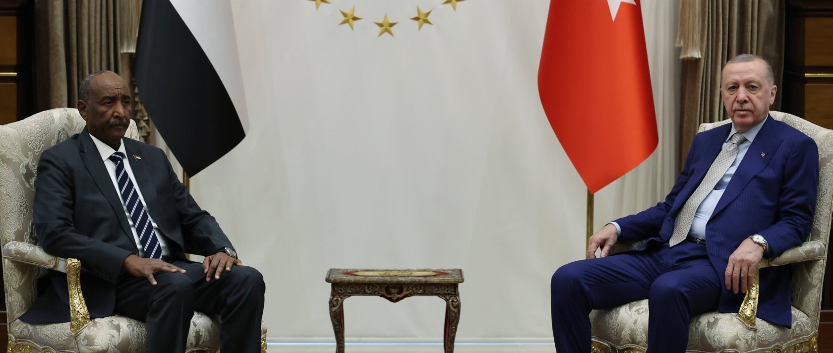 Sudan's Sovereign Council Chairperson Abdel Fattah al-Burhan (L) meets with President Recep Tayyip Erdoğan, Ankara, Türkiye, Dec. 25, 2025. (AA File Photo)