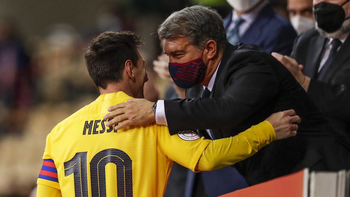 Font urges Messi to clarify failed Barca return ahead of elections