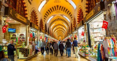 People pass through the Grand Bazaar, Istanbul, Türkiye, April 28, 2019. (Shutterstock Photo)