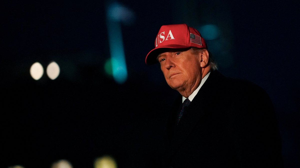 U.S. President Donald Trump returns to the White House after Israel and the U.S. launched attacks on Iran, Washington, U.S., March 1, 2026. (Reuters Photo)