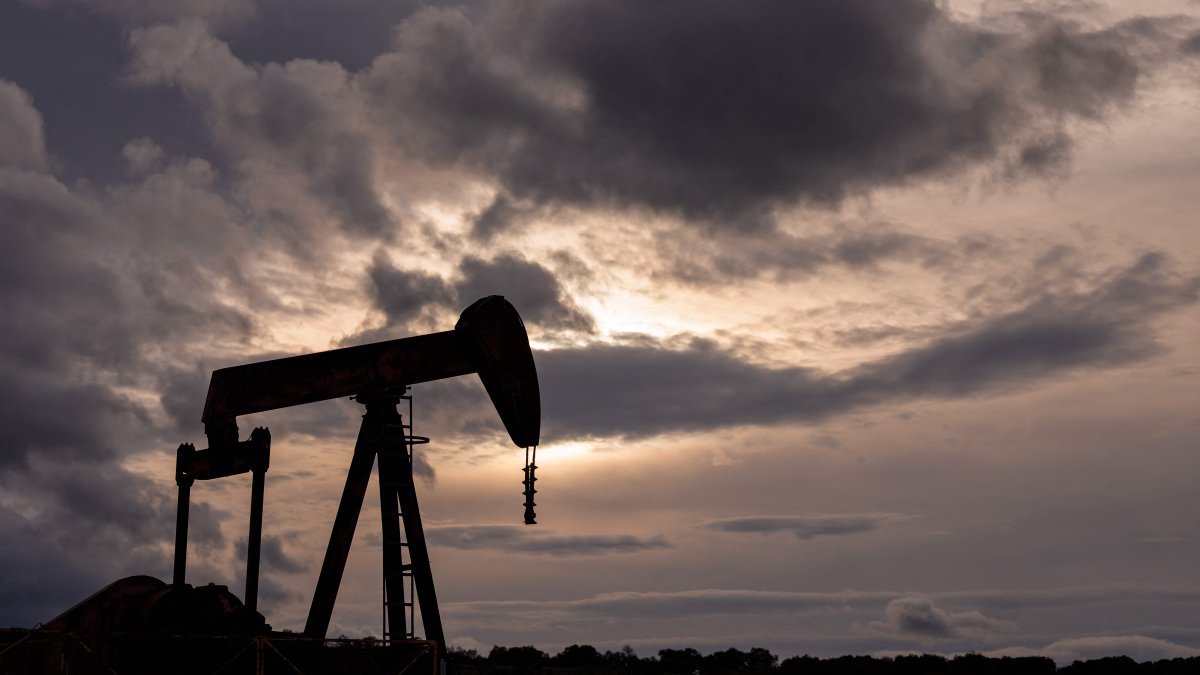 An oil pump is pictured at an obsolete oilfield in Sargentes de la Lora near Burgos, Spain, March 13, 2026. (AFP Photo)
