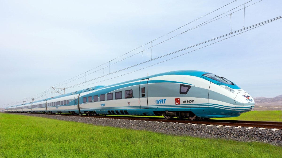 A high-speed train traveling toward Ankara, Türkiye, March 16, 2026. (AA Photo)