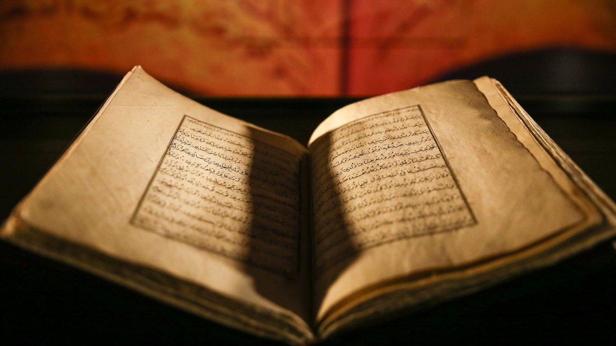 The rare Dede Korkut manuscript on display at the Muradiye Manuscripts Museum, Bursa, Türkiye, March 11, 2026. (AA Photo)