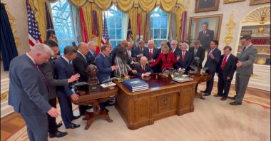 U.S. President Donald Trump gathers pastors and evangelical leaders for prayer as the U.S. wages war on Iran, the White House, Washington, U.S., March 6, 2026. (DHA Photo)