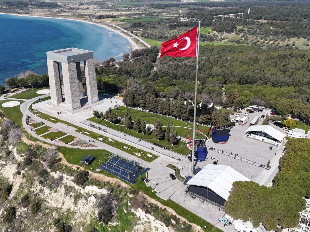 Preparations are underway for the ceremony at the Martyrs’ Monument marking the 111th anniversary of the Battle of Gallipoli and Martyrs’ Remembrance Day, the Gallipoli Peninsula, Çanakkale, Türkiye, March 16, 2026. (İHA Photo)