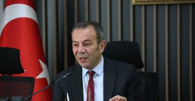 Bolu Mayor Tanju Özcan speaks at the municipality, Bolu, Türkiye, Nov. 23, 2021. (IHA Photo)