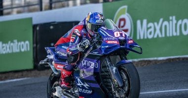 Türkiye's Toprak Razgatlıoğlu competes in the first race of the 2026 MotoGP season at the Chang International Circuit, Buriram, Thailand, March 1, 2026. (AA Photo)
