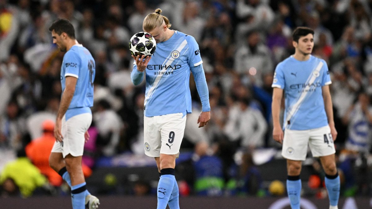 Manchester City's Erling Haaland reacts after the team conceded a penalty during the UEFA Champions League, round of 16 second leg football match between Manchester City and Real Madrid at the Etihad Stadium, Manchester, U.K., March 17, 2026. (AFP Photo)