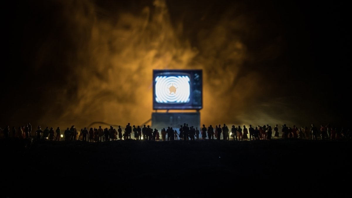 Broadcast battlefields: When war entered living rooms