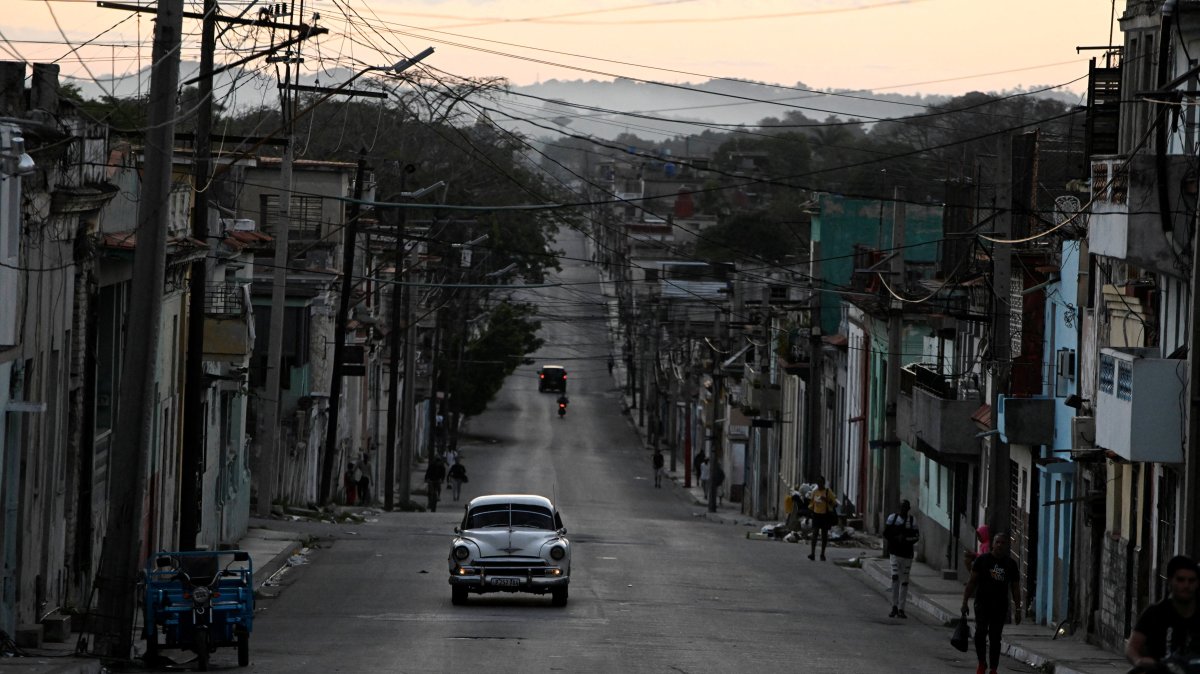 Cuba begins to restore power after new blackout amid US blockade