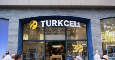 A Turkcell store is seen in Istanbul, Türkiye, Oct. 5, 2024. (Shutterstock Photo)