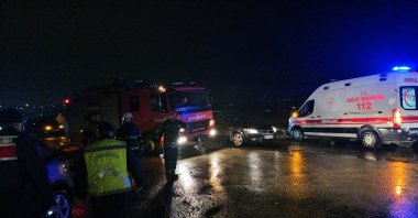 Ambulances and fire trucks are at a collision site, which left six people injured, Çorum, Türkiye, March 21, 2026. (AA Photo)