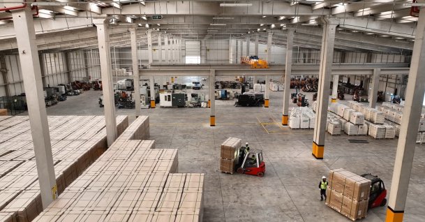 An aerial view of the workers in a factory, Konya, central Türkiye, March 24, 2026. (IHA Photo)