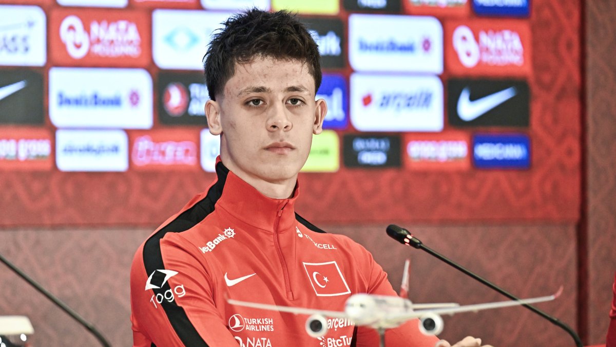 Türkiye national team player Arda Güler speaks to the press at TFF Hasan Doğan National Teams Camp and Training Facilities ahead of the 2026 FIFA World Cup European Qualifiers playoff semifinal match against Romania at Tüpraş Stadium, Istanbul, Türkiye, March 25, 2026. (AA Photo)
