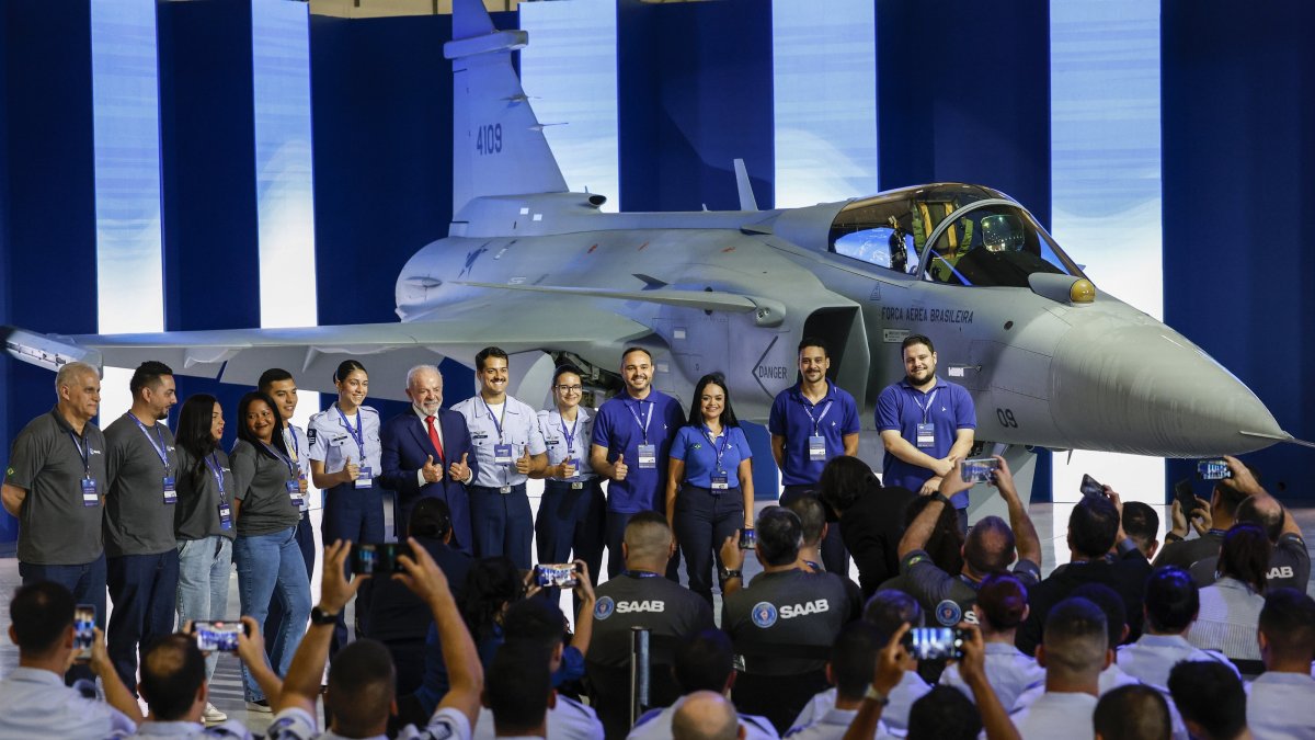 Brazil unveils first locally built supersonic fighter jet