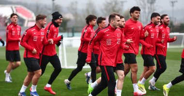 Türkiye's national football team players train ahead of the World Cup playoff semifinals match against Romania at the TFF Hasan Doğan facilities, Istanbul, Türkiye, March 25, 2026. (AA Photo)