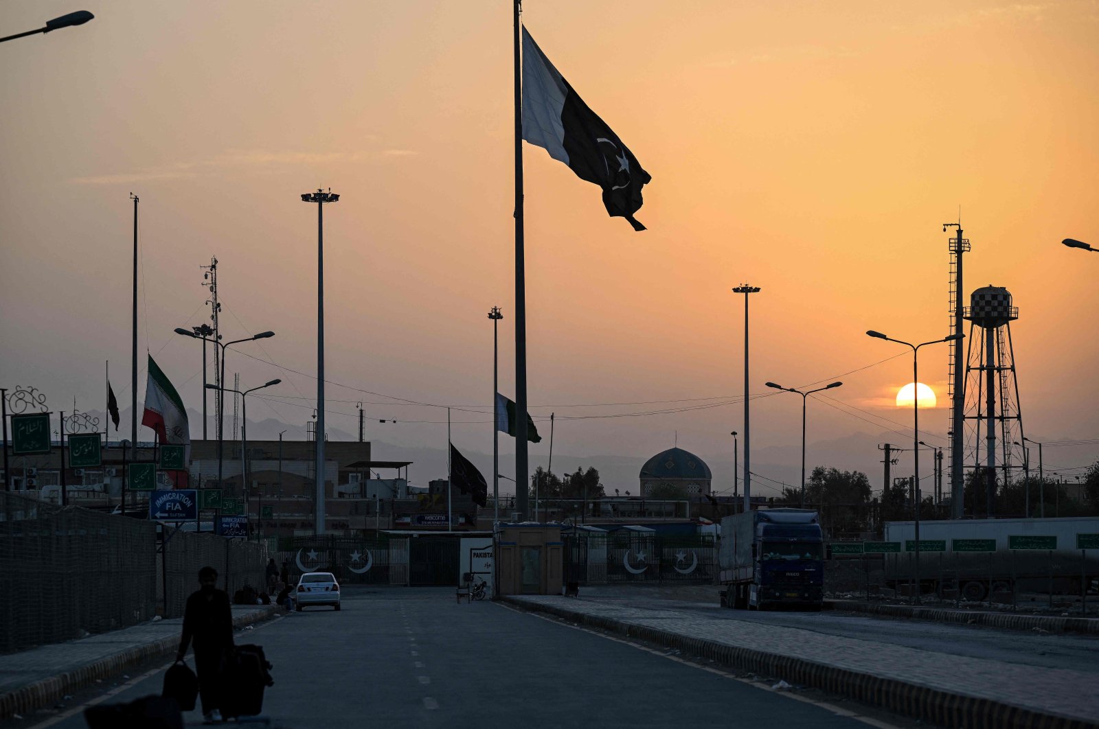 No longer a bystander: Pakistan steps up to broker US-Iran peace