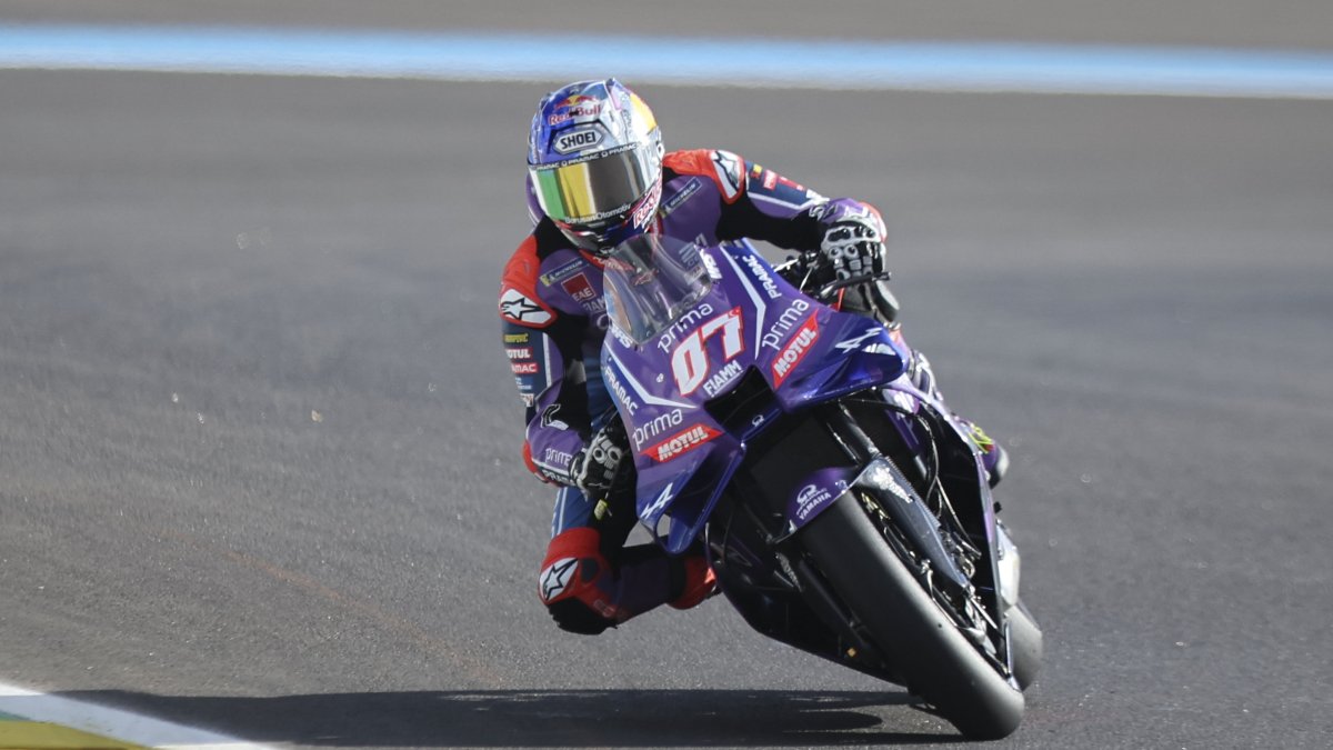 Toprak Razgatlıoğlu competes for Prima Pramac Racing during the MotoGP sprint race at Ayrton Senna International Circuit, Goiania, Brazil, March 22, 2026. (AA Photo)