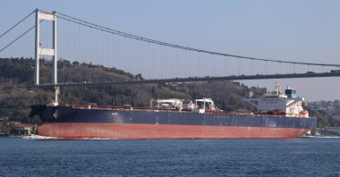 Altura, a Turkish-operated crude oil tanker, transits the Bosporus, Istanbul, Türkiye, March 16, 2026. (Reuters Photo)