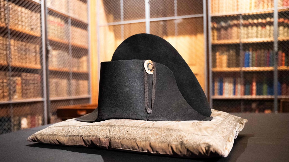 A bicorn hat, recently authenticated as worn by French Emperor Napoleon Bonaparte, during a press preview in the library of the Chateau de Chantilly, northern France, March 26, 2026. (AFP Photo)