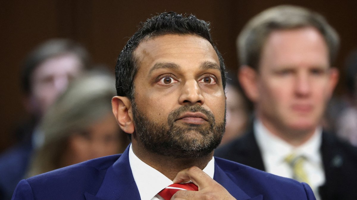 FBI Director Kash Patel gestures as he testifies before a Senate Judiciary Committee hearing on oversight of the Federal Bureau of Investigation, on Capitol Hill in Washington, D.C., U.S., Sept. 16, 2025. (Reuters File Photo)