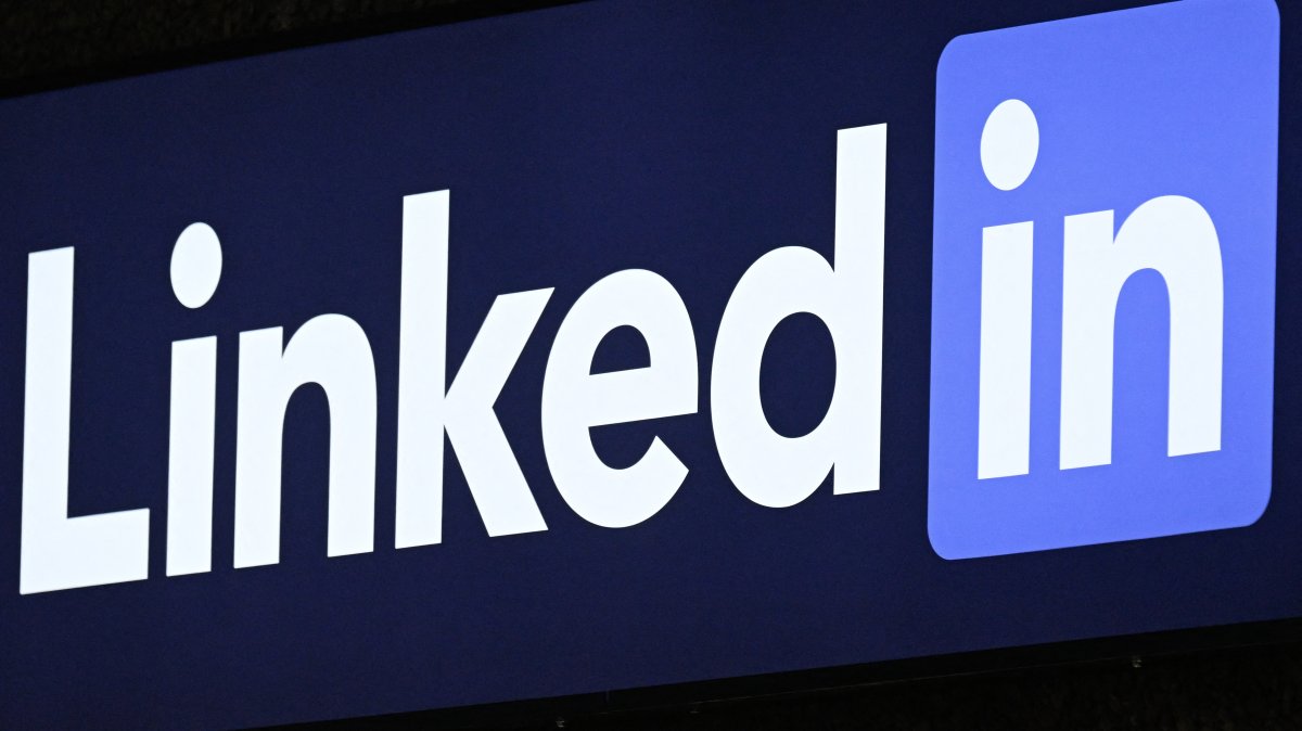 Signage shows the LinkedIn logo during the World Economic Forum (WEF) annual meeting in Davos, Jan. 20, 2026. (AFP Photo)