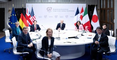 EU High Representative and Vice-President for Foreign Affairs and Security Policy Kaja Kallas (C), Germany's Foreign Minister Johann Wadephul (2nd L), Britain's Foreign Secretary Yvette Cooper (L), US Secretary of State Marco Rubio (3rd L), France's Minister for Europe and Foreign Affairs Jean-Noel Barrot (C-R), Canada's Foreign Minister Anita Anand, (3rd R) and Japan's Foreign minister Toshimitsu Motegi (2nd R) attend talks on Peace and Security during a G7 Foreign Ministers' meeting with Partner Countries at the Vaux-de-Cernay Abbey in Cernay-la-Ville outside Paris, March 27, 2026. (AFP Photo)